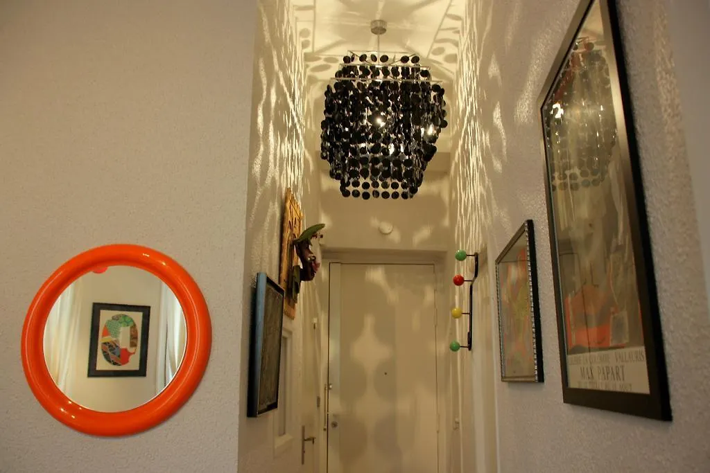 Appart' Fleurieu Apartment Lyon France